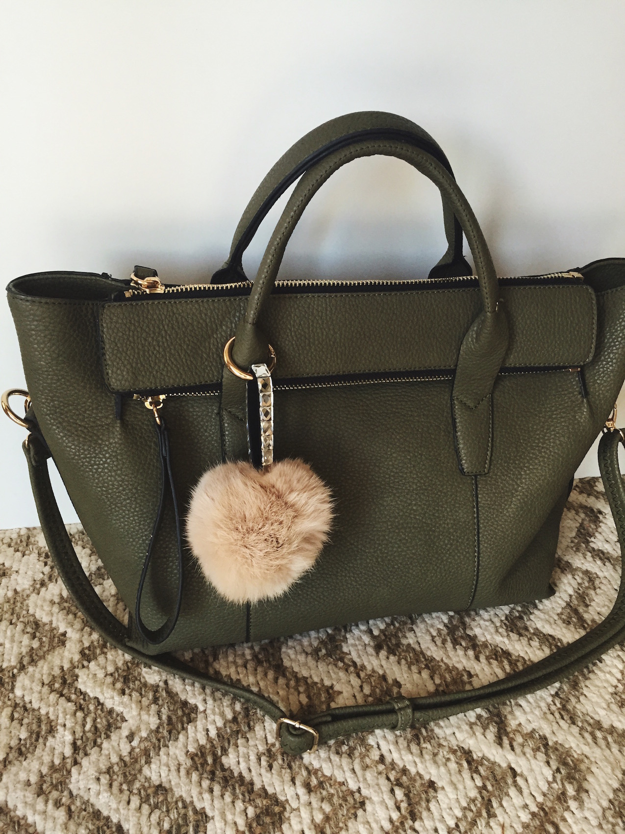 Spin Gallery Olive Bag + Fur Ball Keychain